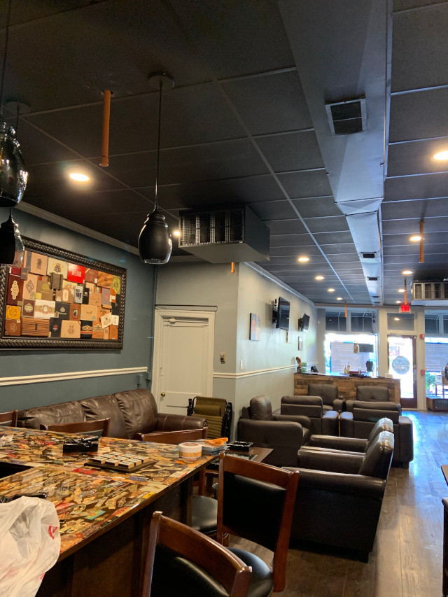 Begining-to-end renovated open-concept retail store. Eat in counter space. Comfortable, casual dining area. Hardwood floors and inviting ambiance.